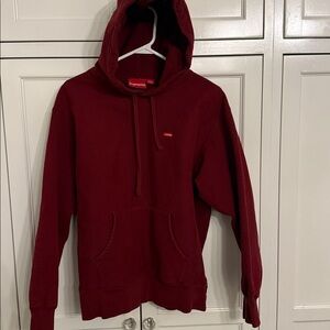 Supreme Small Box Logo Hooded Sweatshirt